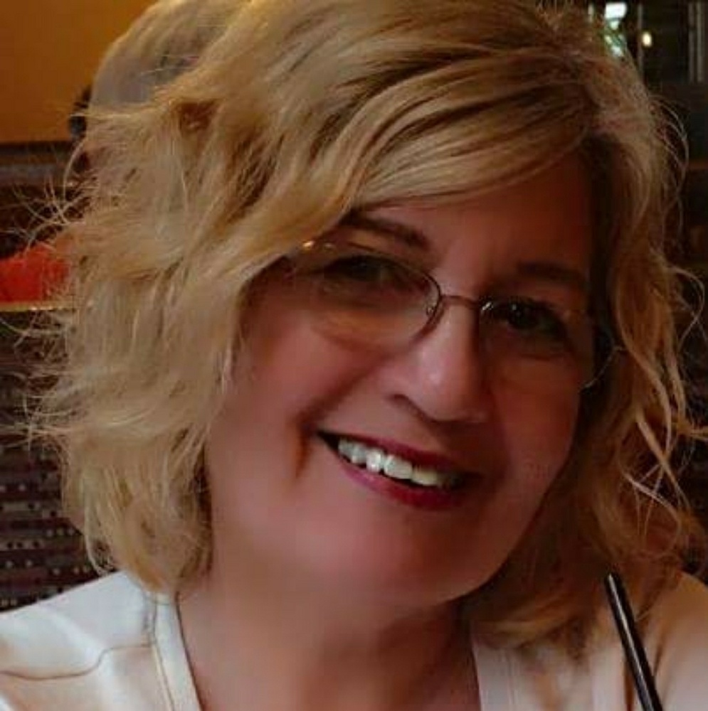 💝💝 Charo - Posh Ambassador 💝💝